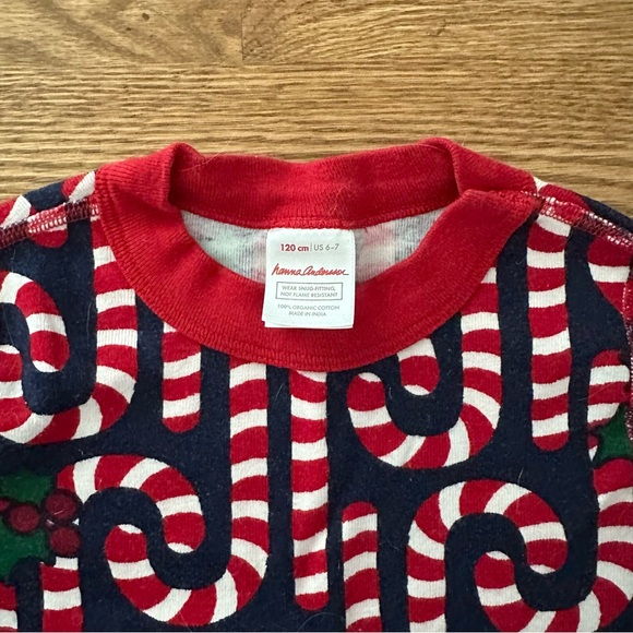 Hanna Andersson Long John Pajamas. Size 6/7. - Picture 2 of 3